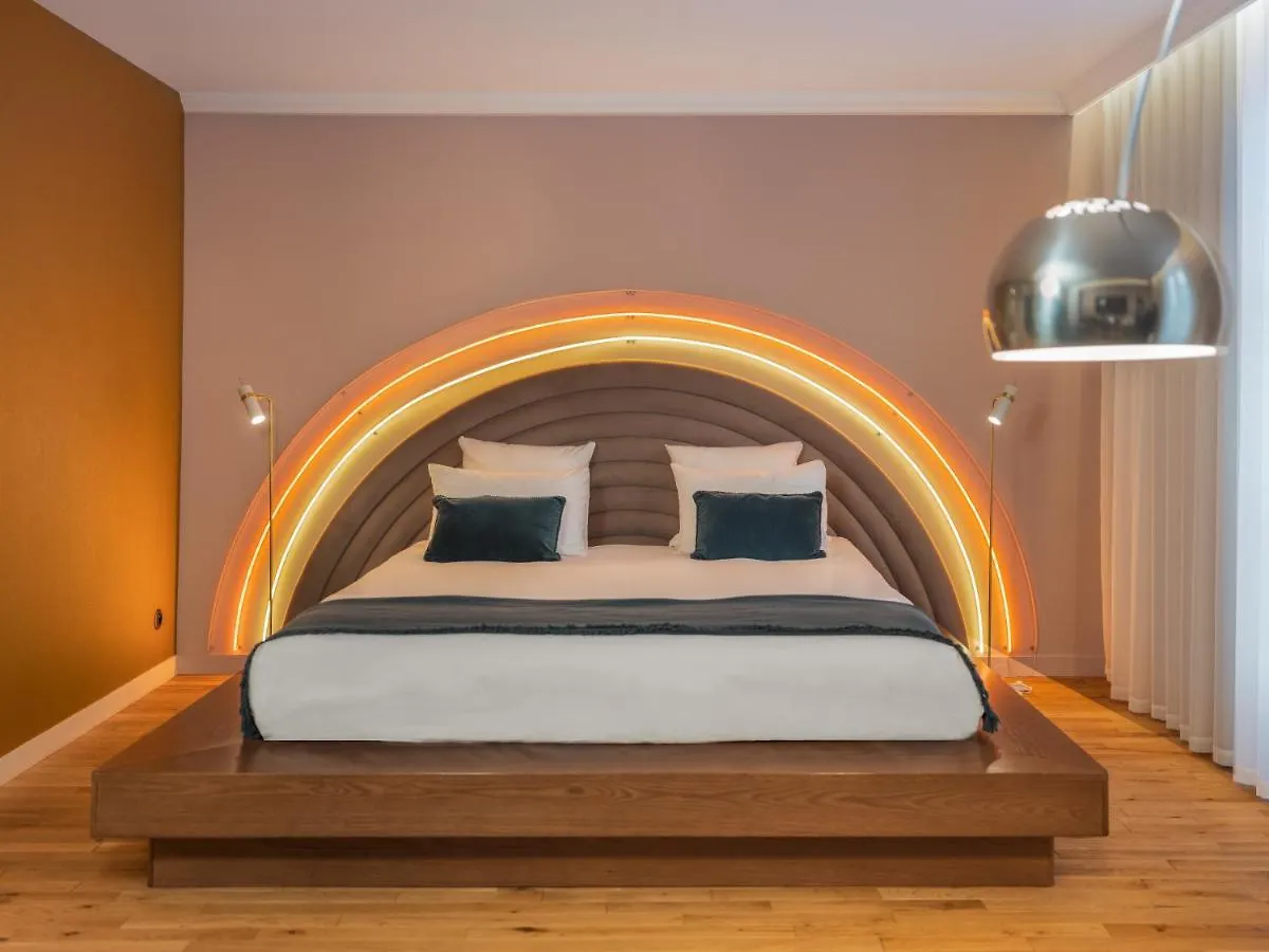 Seven Hotel Paris