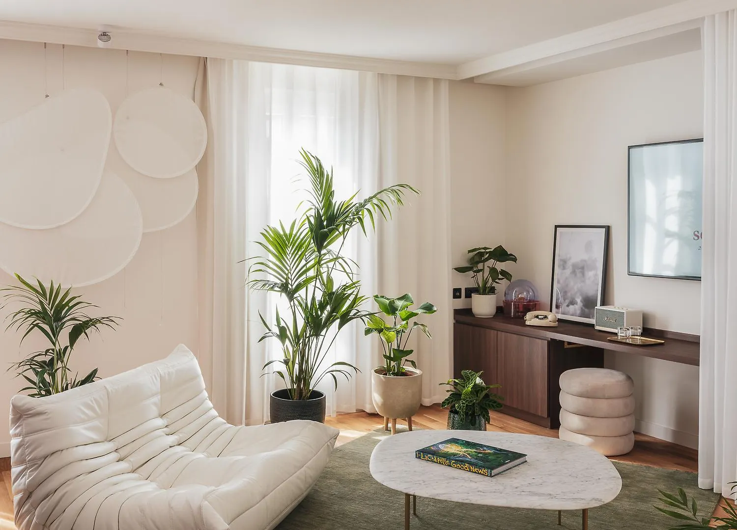 Seven Hotel Paris